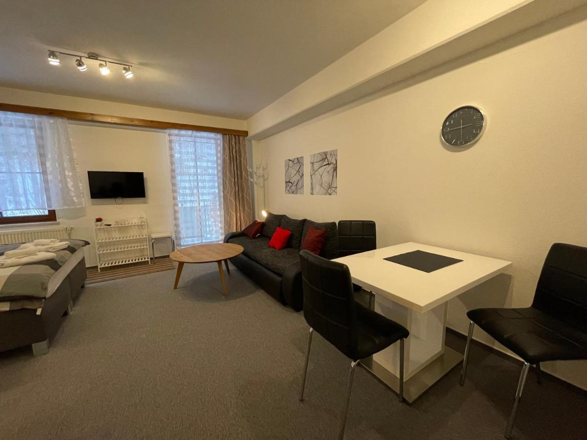 Apartmány U Pošty Jáchymov Esterno foto