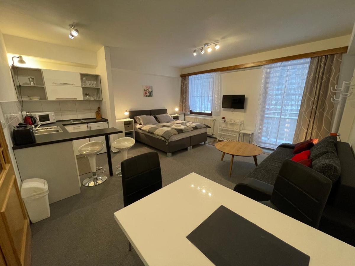Apartmány U Pošty Jáchymov Esterno foto
